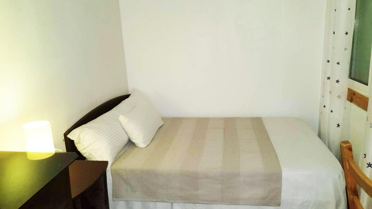 Bed and Breakfast Apartament Sagrada Familia Барселона Екстер'єр фото